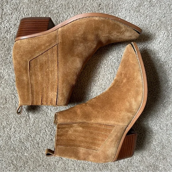 Marc Fisher Yarita Camel color Suede Leather Ankle Boots Size 8 - Picture 4 of 13